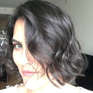 Meet your Posher, Paola